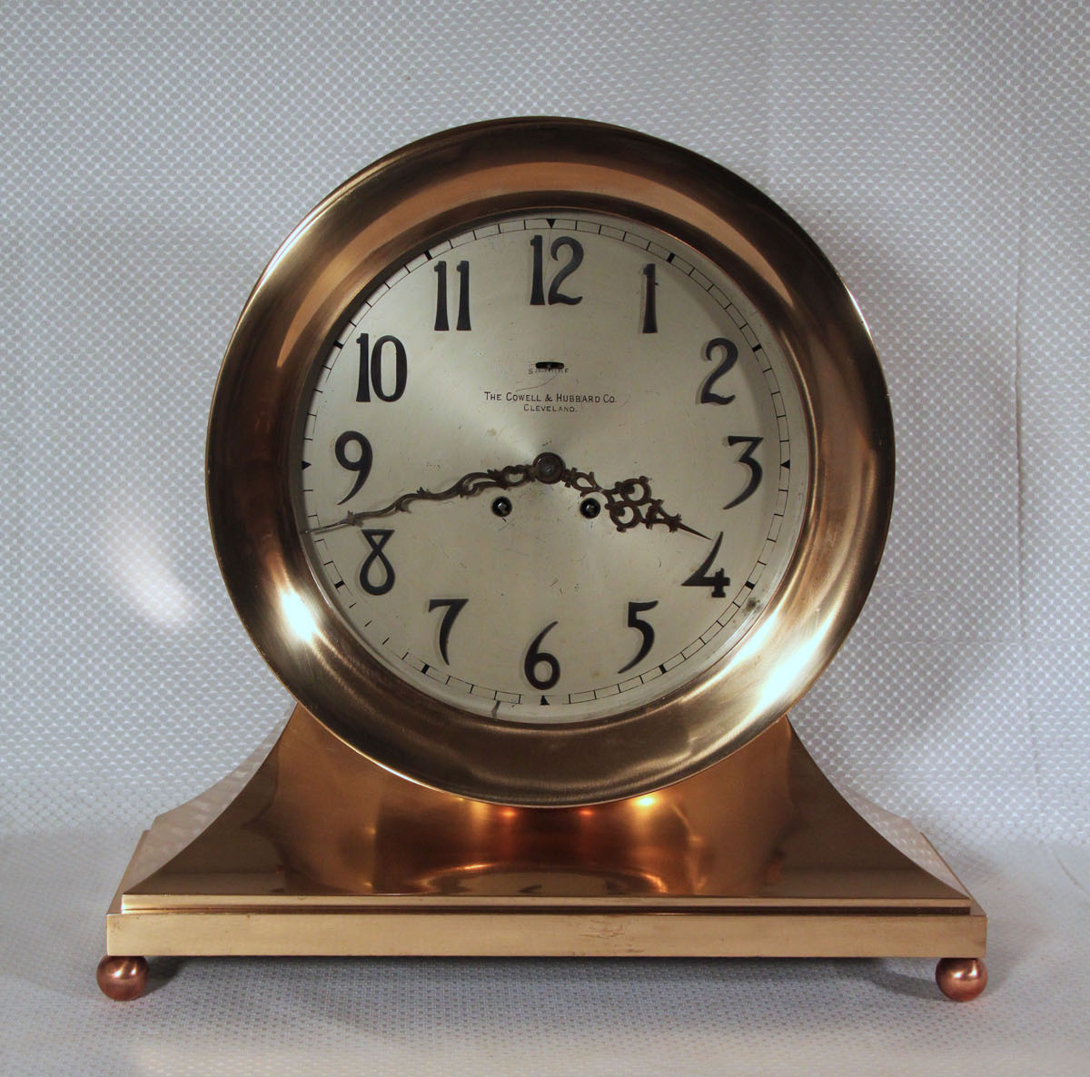 Chelsea 10 inch Special Dial Base & Ball Feet Clock